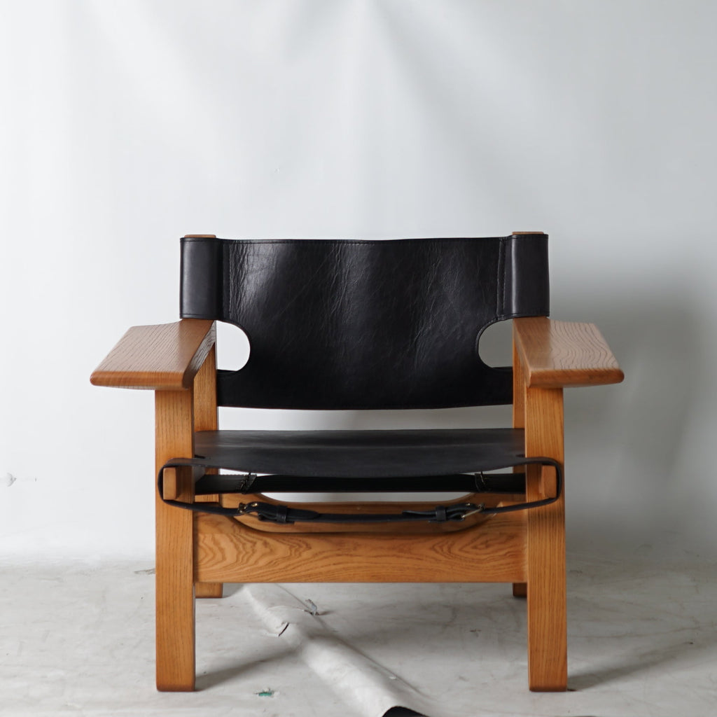 Tiered Distressed Leather Lounge Chair