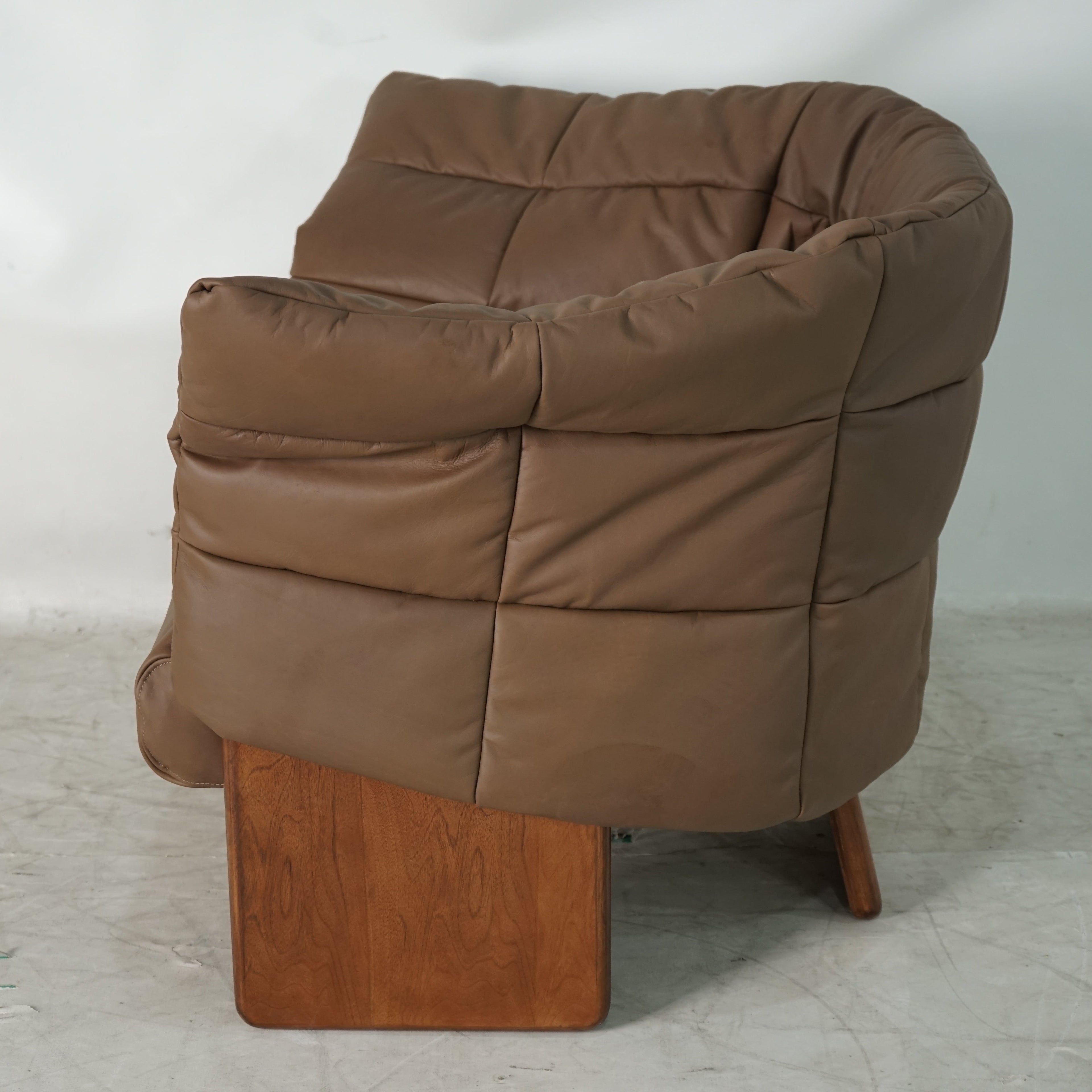Quilted Leather "Marshmallow" Lounge Chair